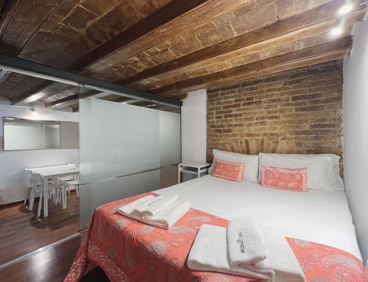 ברצלונה Stay U-Nique Apartments Placa Universitat מראה חיצוני תמונה